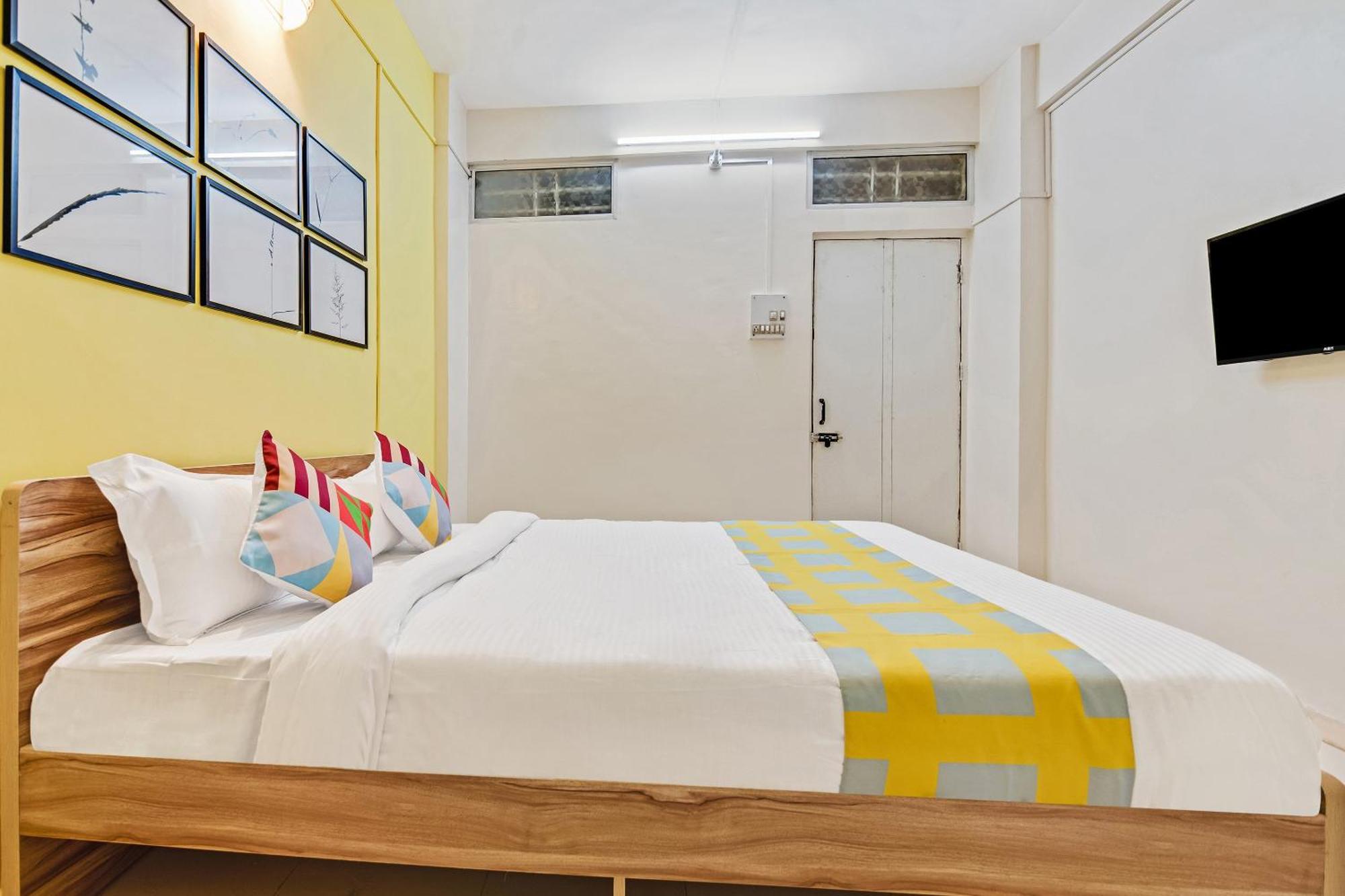 Super Hotel O Saraswati Niwas Vadgaon Budruk ปูเน่ ภายนอก รูปภาพ