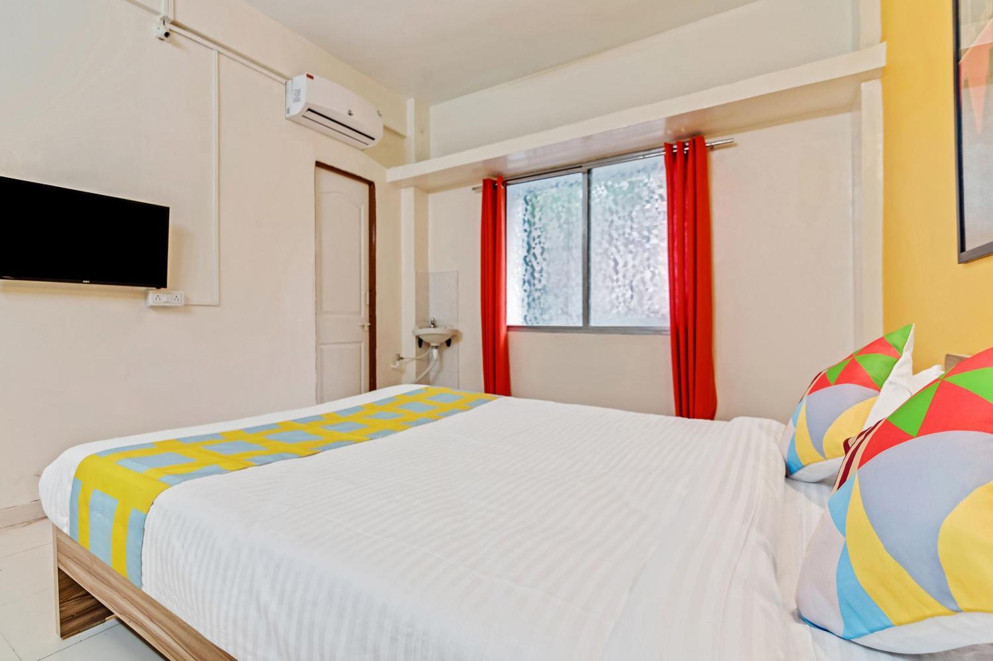 Super Hotel O Saraswati Niwas Vadgaon Budruk ปูเน่ ภายนอก รูปภาพ