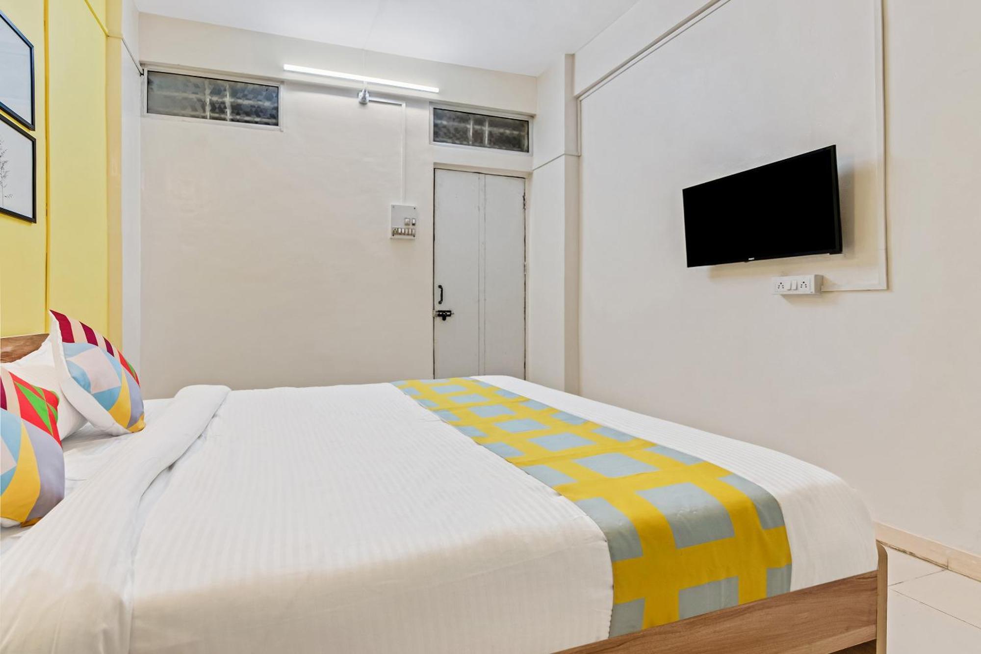 Super Hotel O Saraswati Niwas Vadgaon Budruk ปูเน่ ภายนอก รูปภาพ