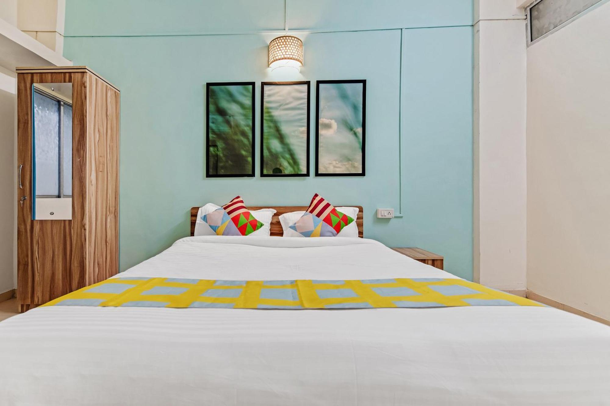 Super Hotel O Saraswati Niwas Vadgaon Budruk ปูเน่ ภายนอก รูปภาพ